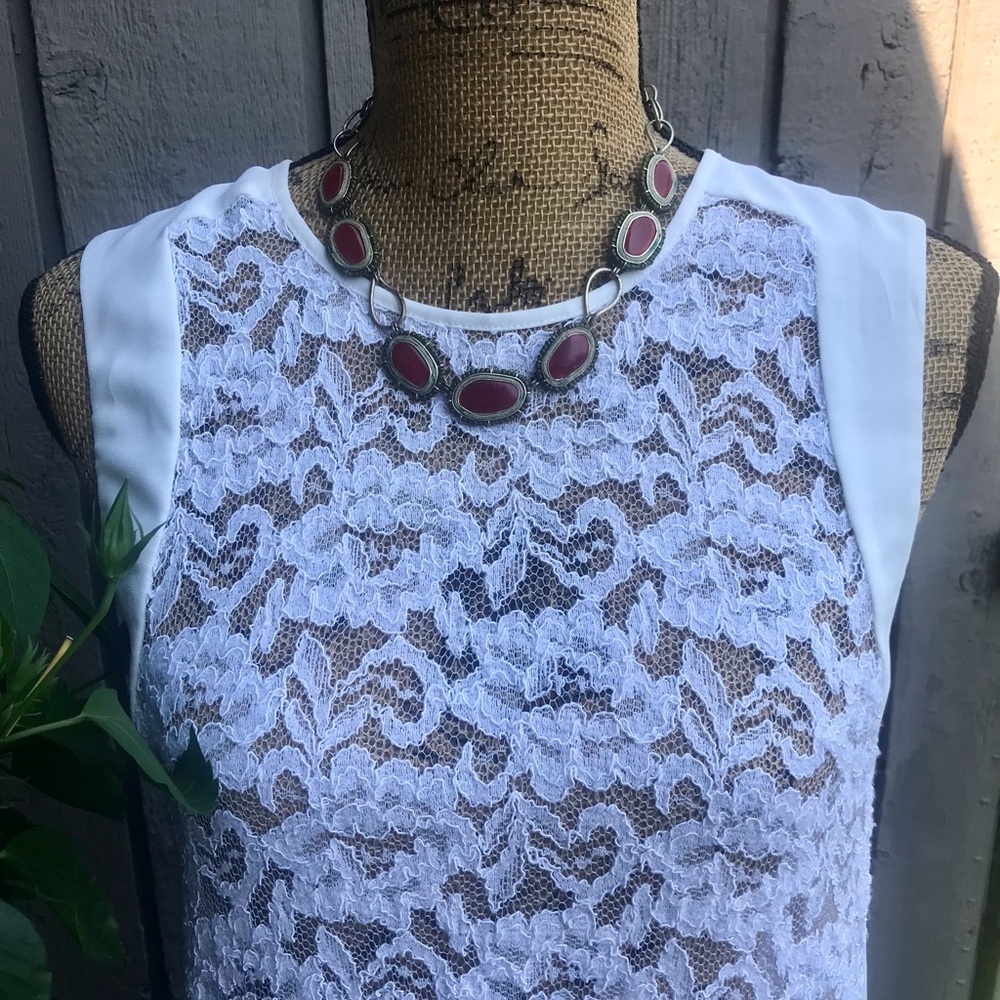 Broadway & Broome White Lace Zipper Back Top